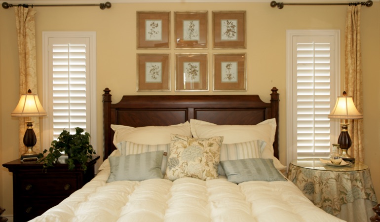 How To Pick Bedroom Window Treatments In Southern ...